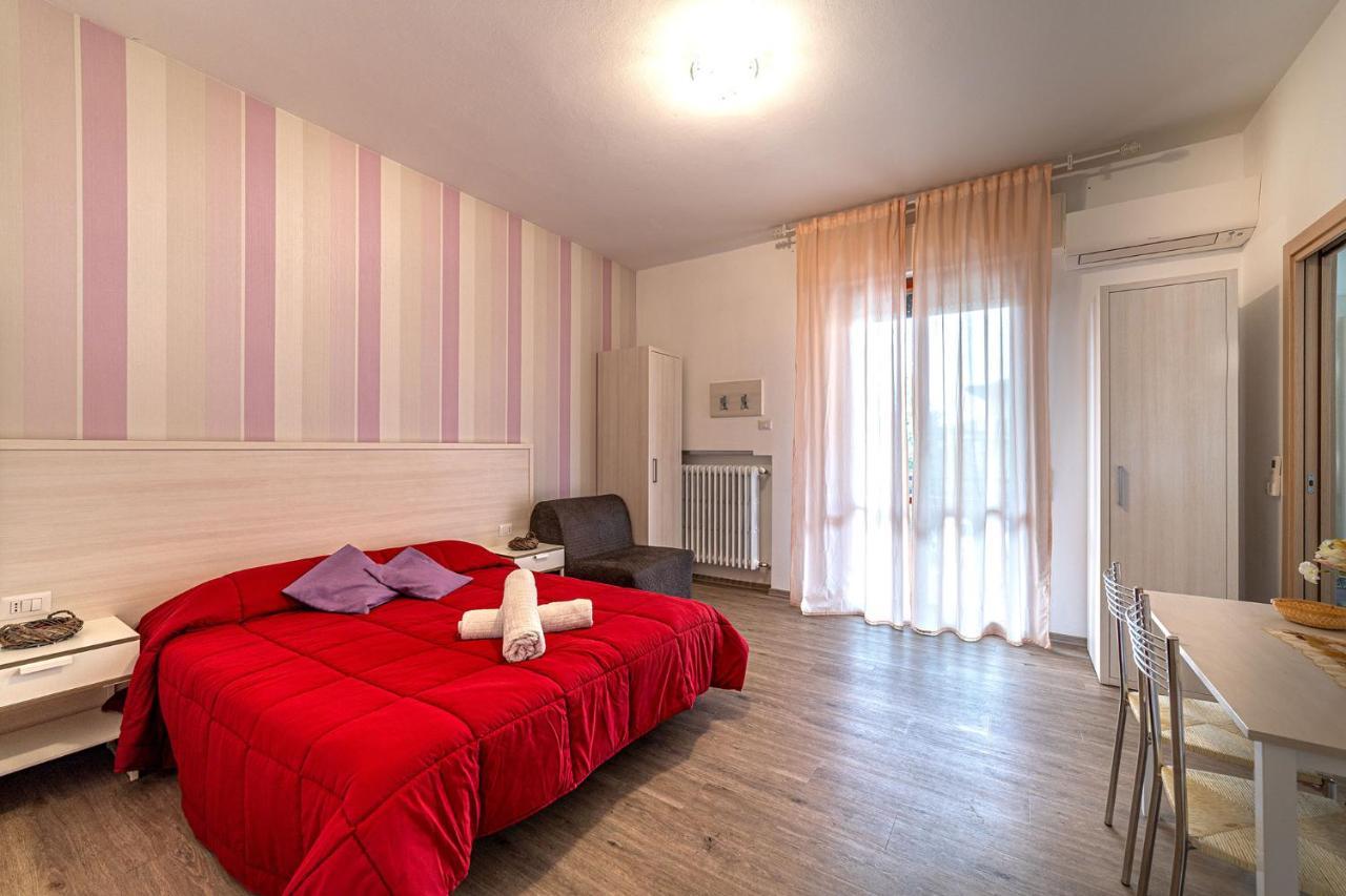 B&B Villa Montreux Rimini Dış mekan fotoğraf